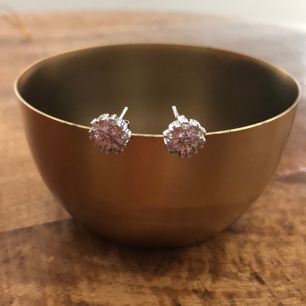 New Sakura flower stud earrings